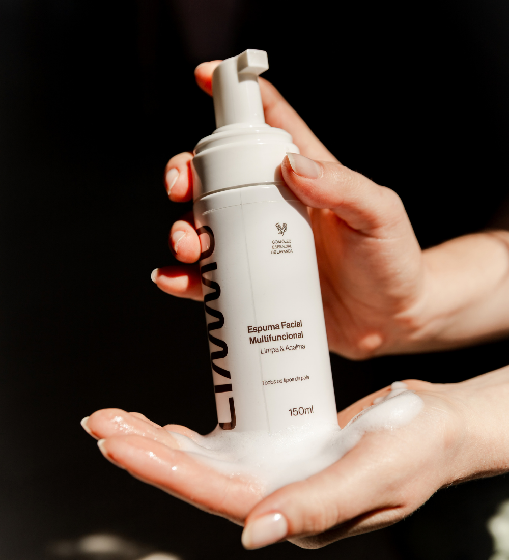 Espuma Facial Multifuncional - Limpa&Acalma