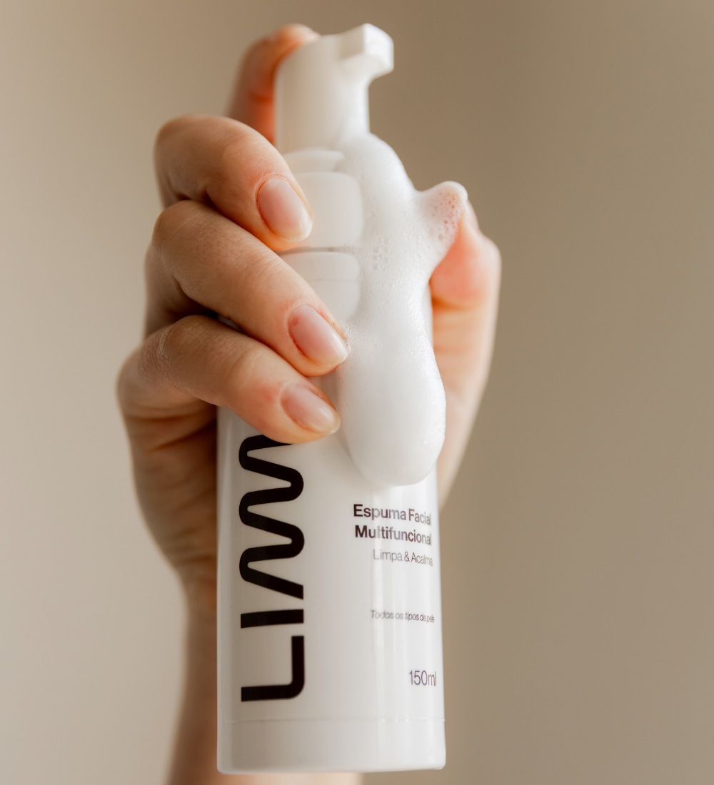 Espuma Facial Multifuncional - Limpa&Acalma